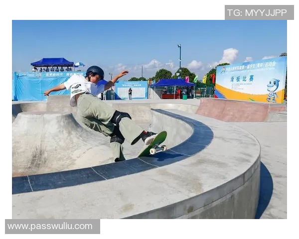 滑板文化的魅力：深入成都滑板队的协作精神与团队故事